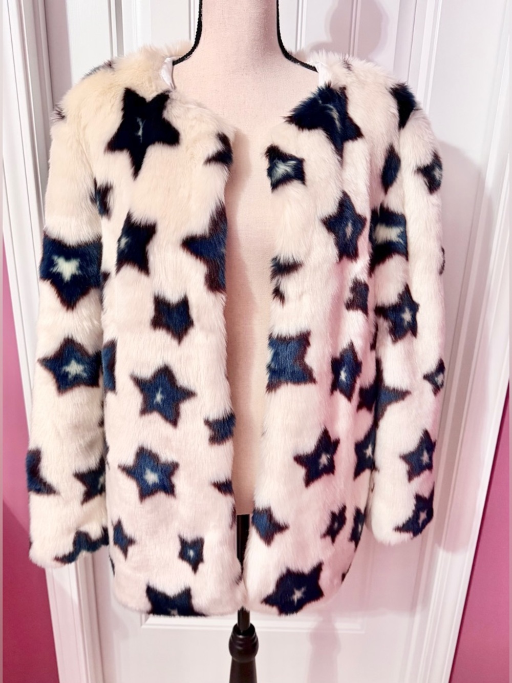 Nasty Gal Star Print Faux Fur Jacket Size L